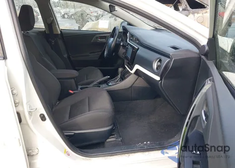 2018 Toyota Corolla Im from USA, damaged, VIN JTNKARJE3JJ561417